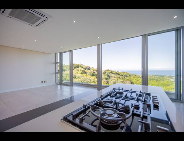 4 BEDROOM TOWNHOUSE FOR SALE IN LA LUCIA RIDGE